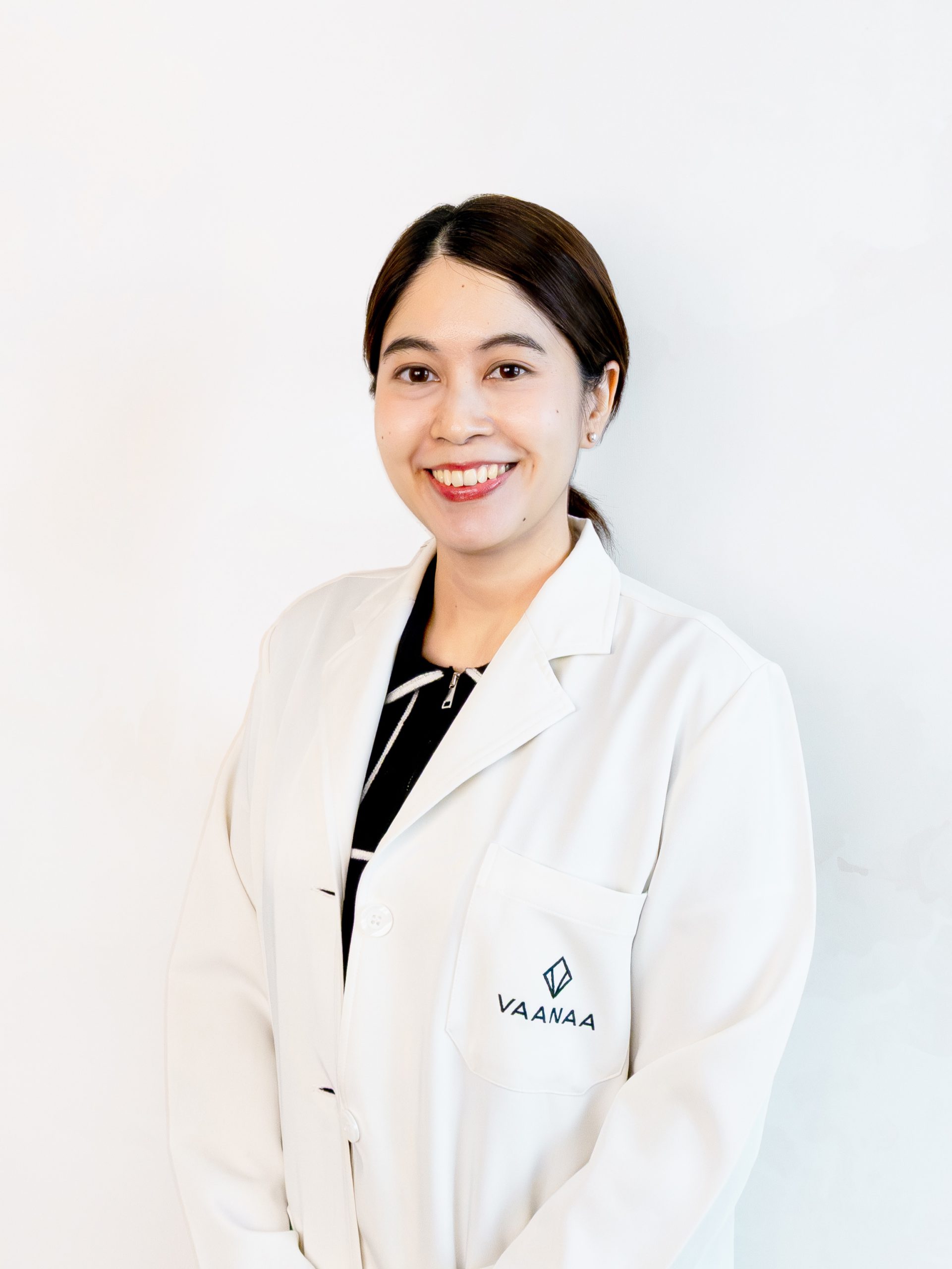 Dr. Oranicha Kajornboon, Family Medicine and Palliative Care Physician at VAANAA Longevity Bang Saen